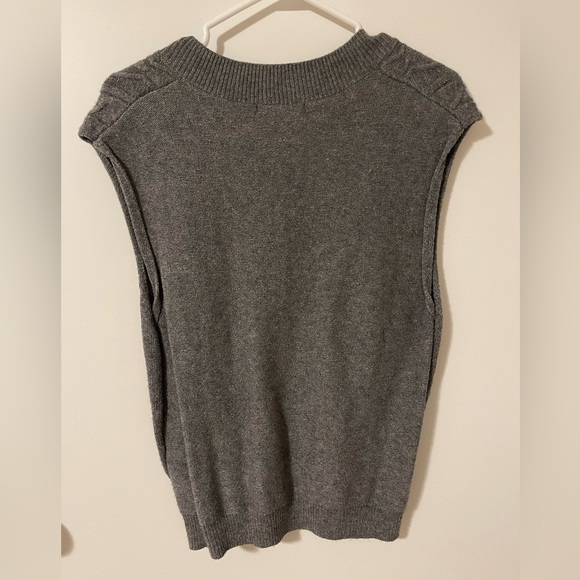 Sweater vest - Picture 2 of 4